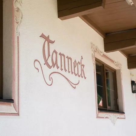 Haus Tanneck Gasthof *