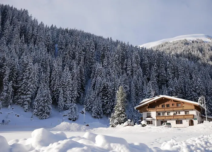 Haus Tanneck 招待所